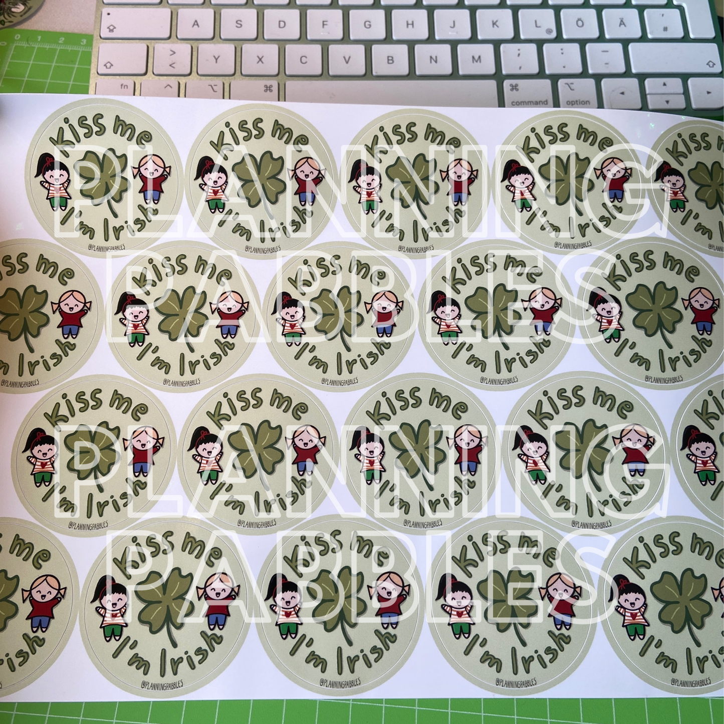 Vinylsticker "Kiss me I'm Irish" | ST. PATRICK'S DAY |  17. März - Irischer Nationalfeiertag | für Party, Journaling & Scrapbooking | 5 cm